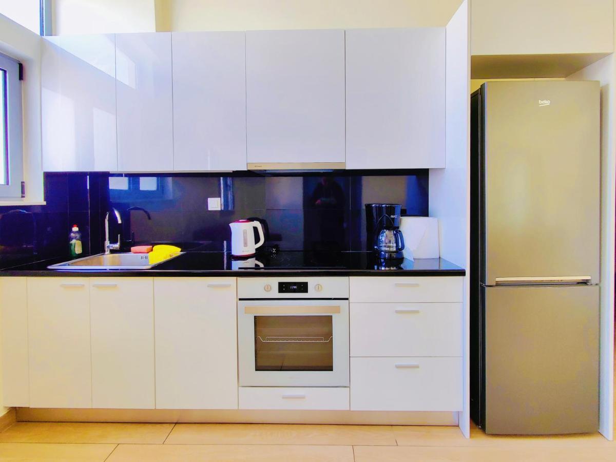 אתונה Wsd Rich Apartment Hotel מראה חיצוני תמונה